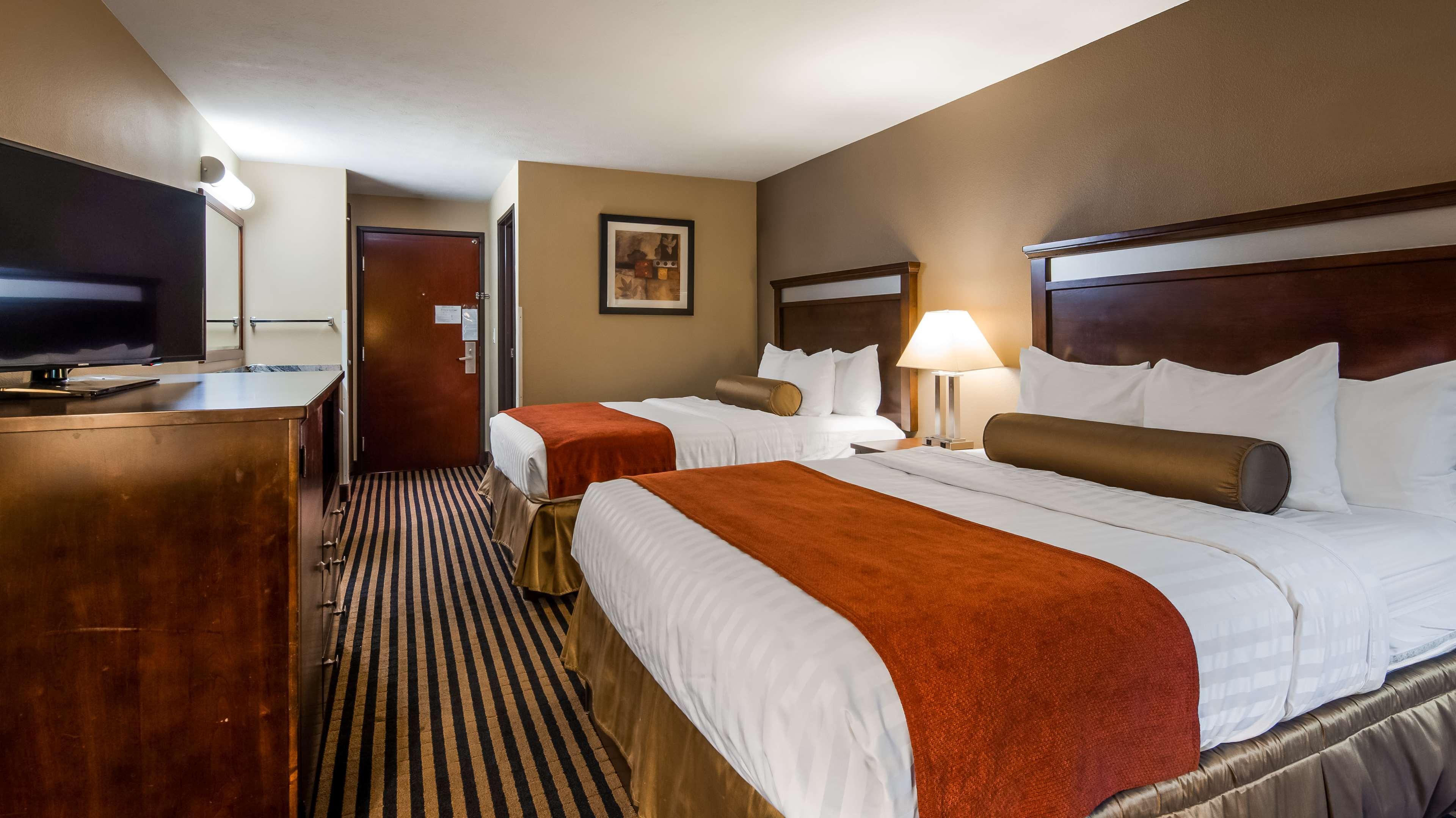 Best Western Plus Prairie Inn Albany Esterno foto